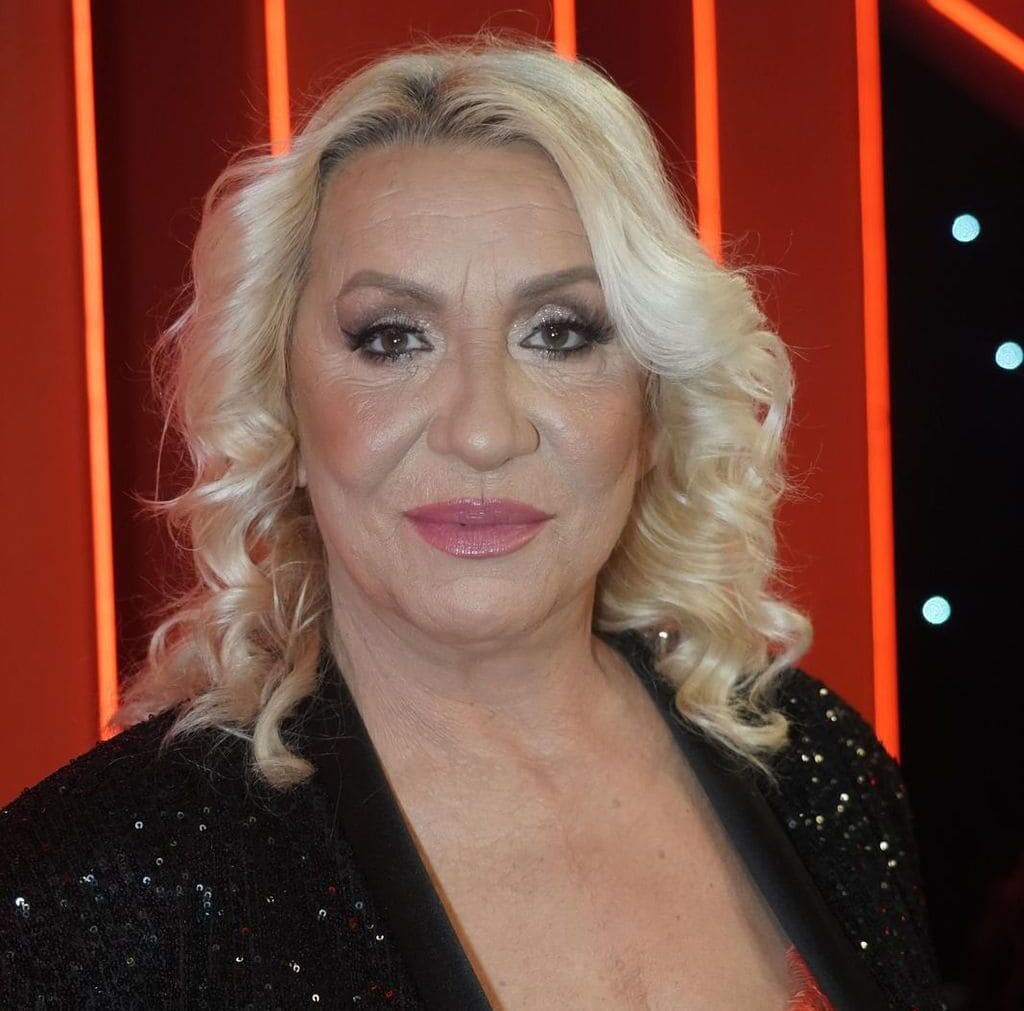 Vesna Zmijanac - Biografija pjevacice