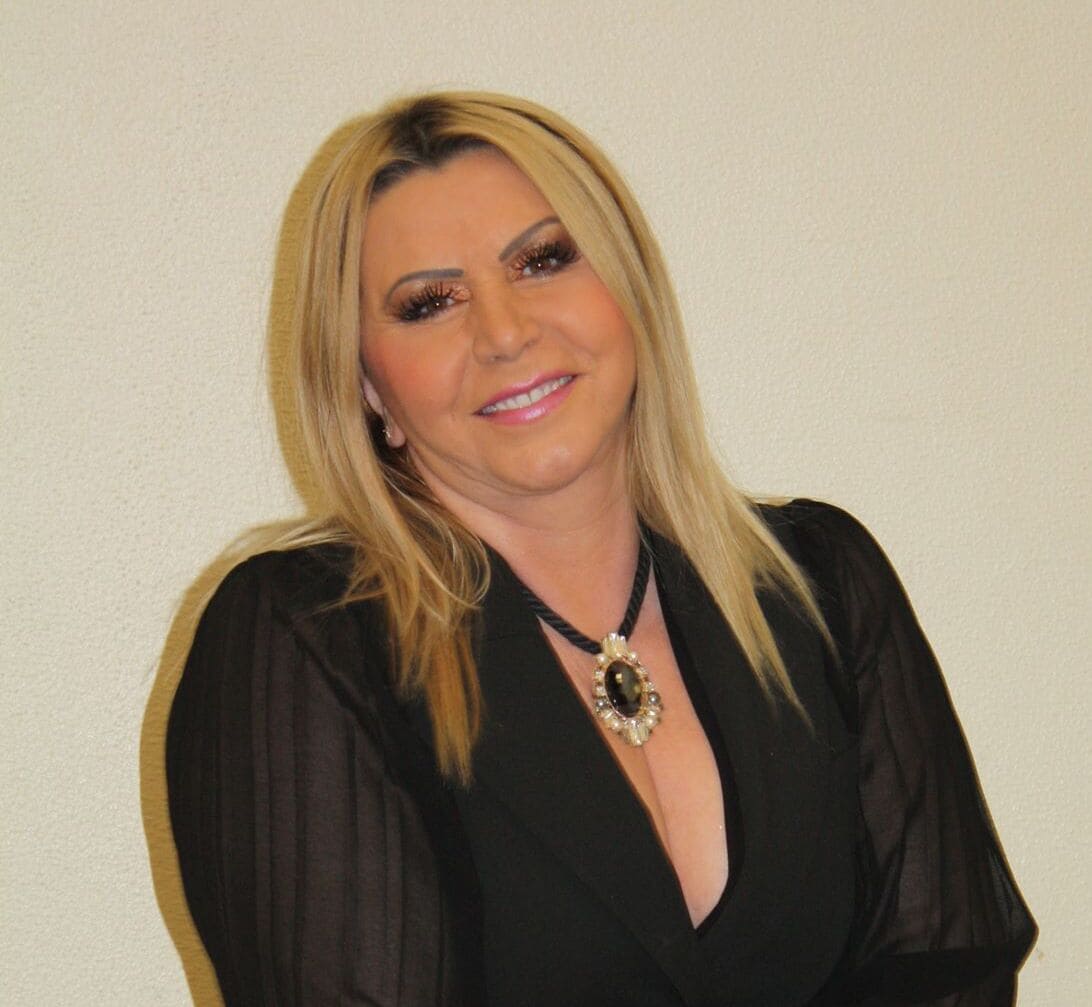 Zlata Avdic - Biografija pjevacice